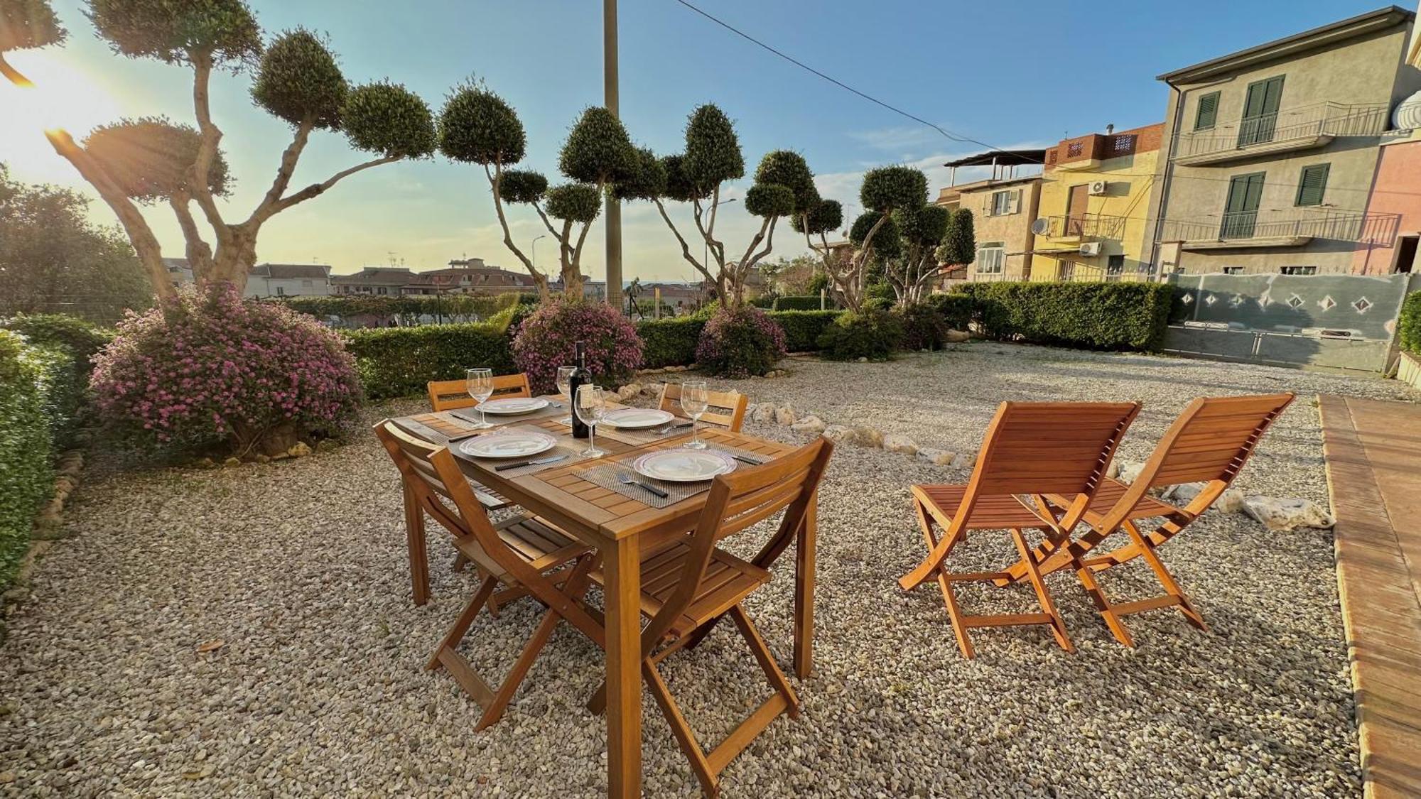 Sunrise Residence Santa Domenica  Exterior foto