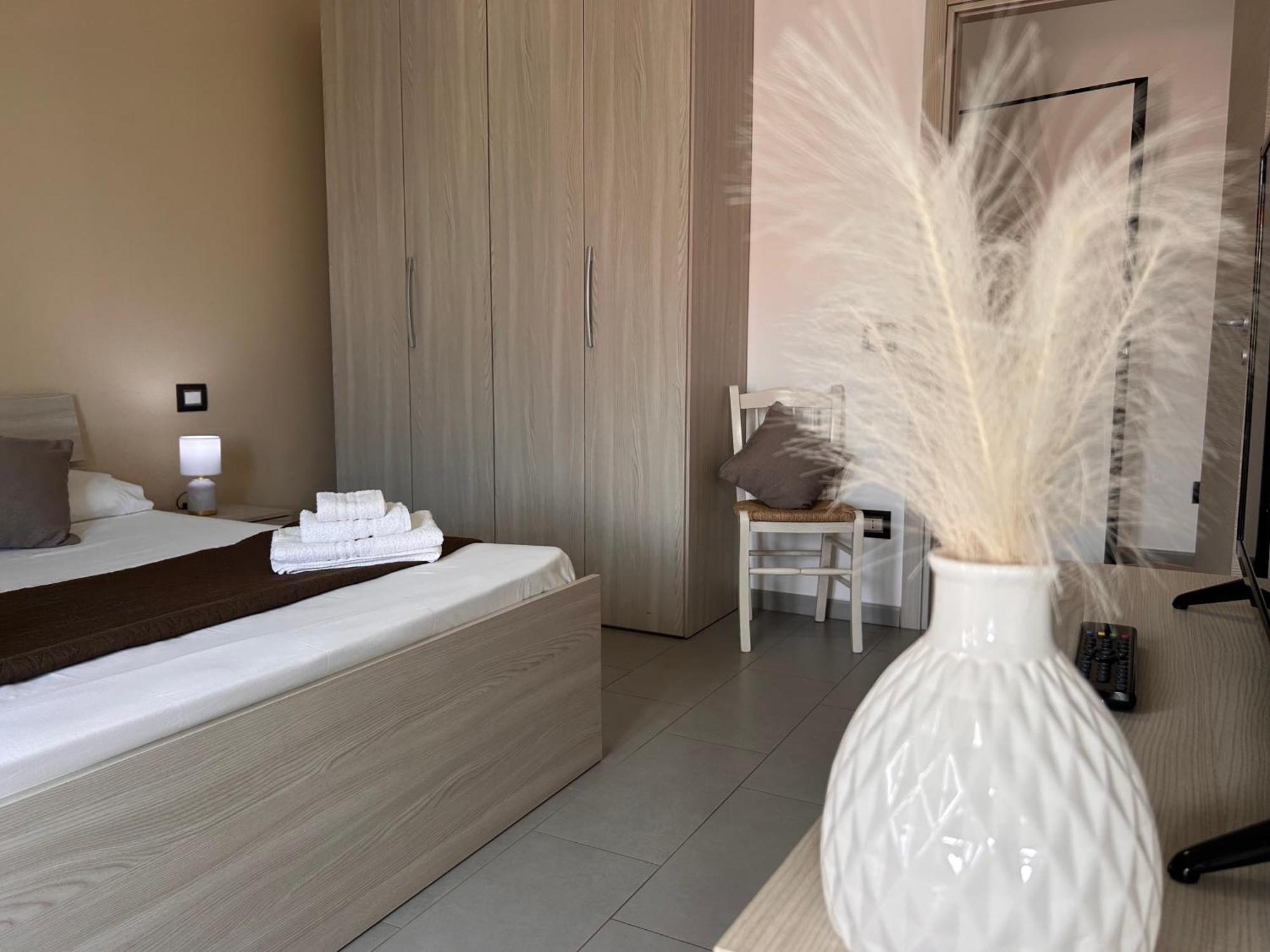 Sunrise Residence Santa Domenica  Exterior foto